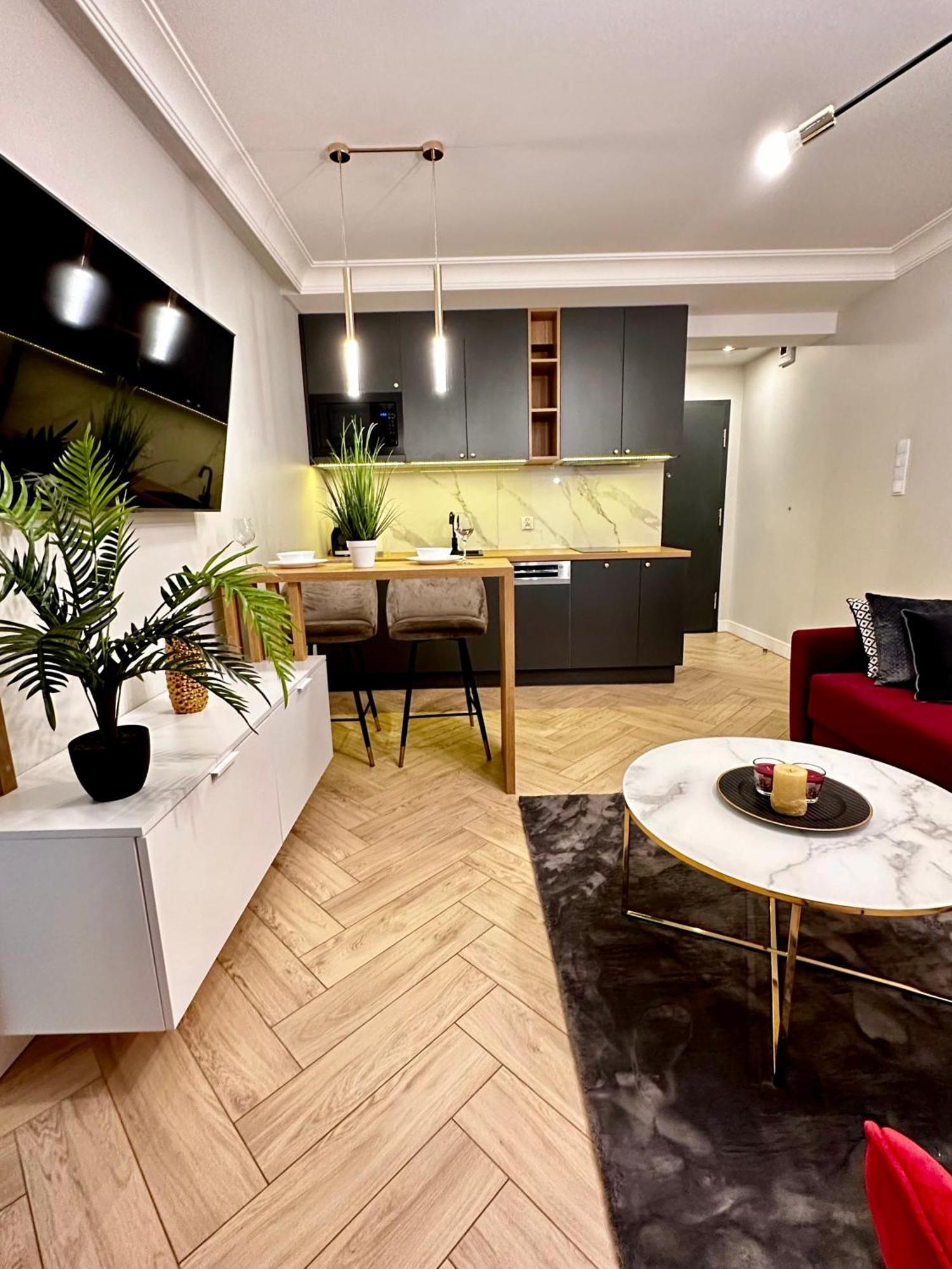 Apartamenty Kielce- Apartament Rubin Przy Zalew Kielecki, Faktura, Parking, Centrum Buitenkant foto