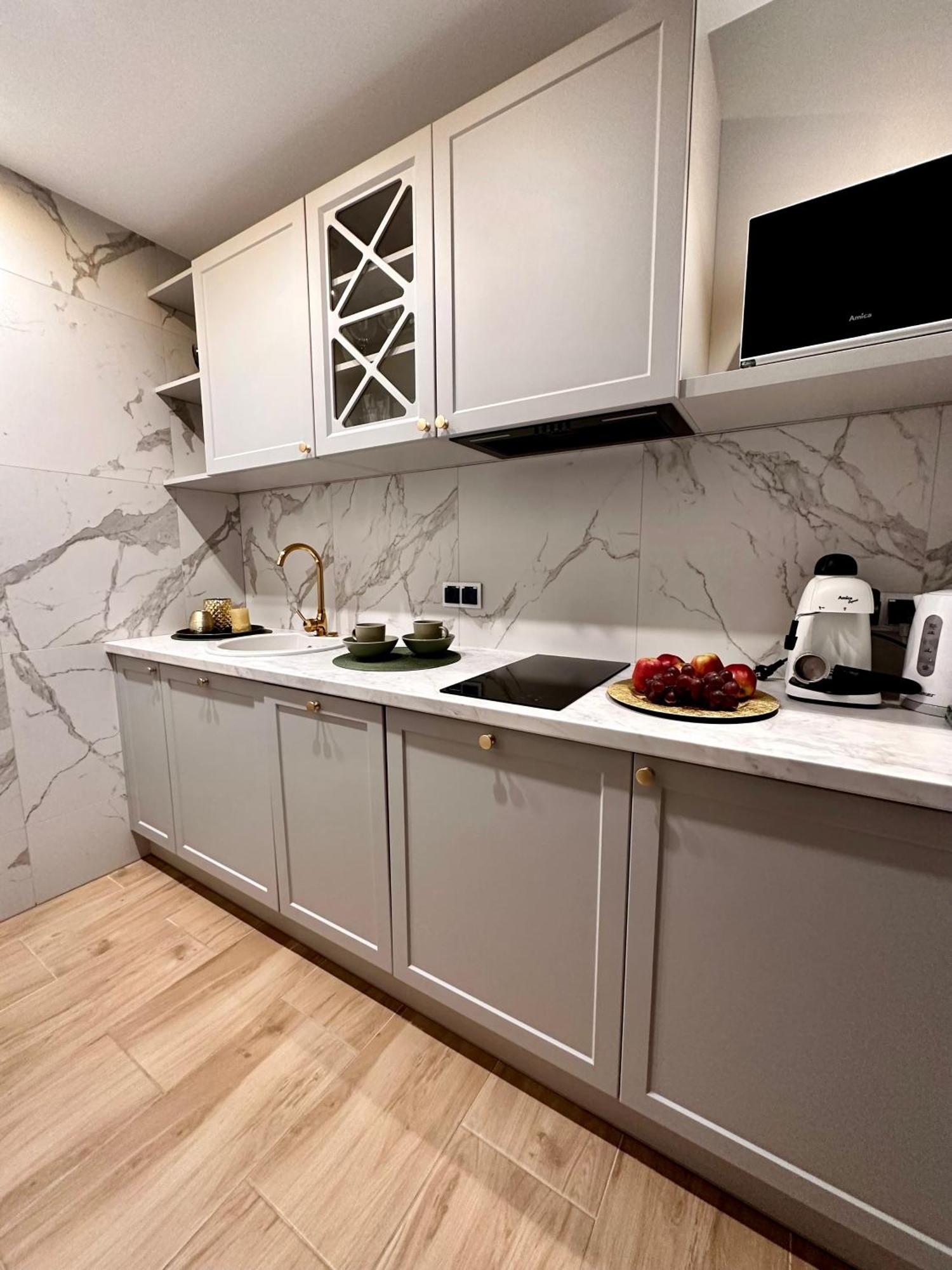 Apartamenty Kielce- Apartament Rubin Przy Zalew Kielecki, Faktura, Parking, Centrum Buitenkant foto